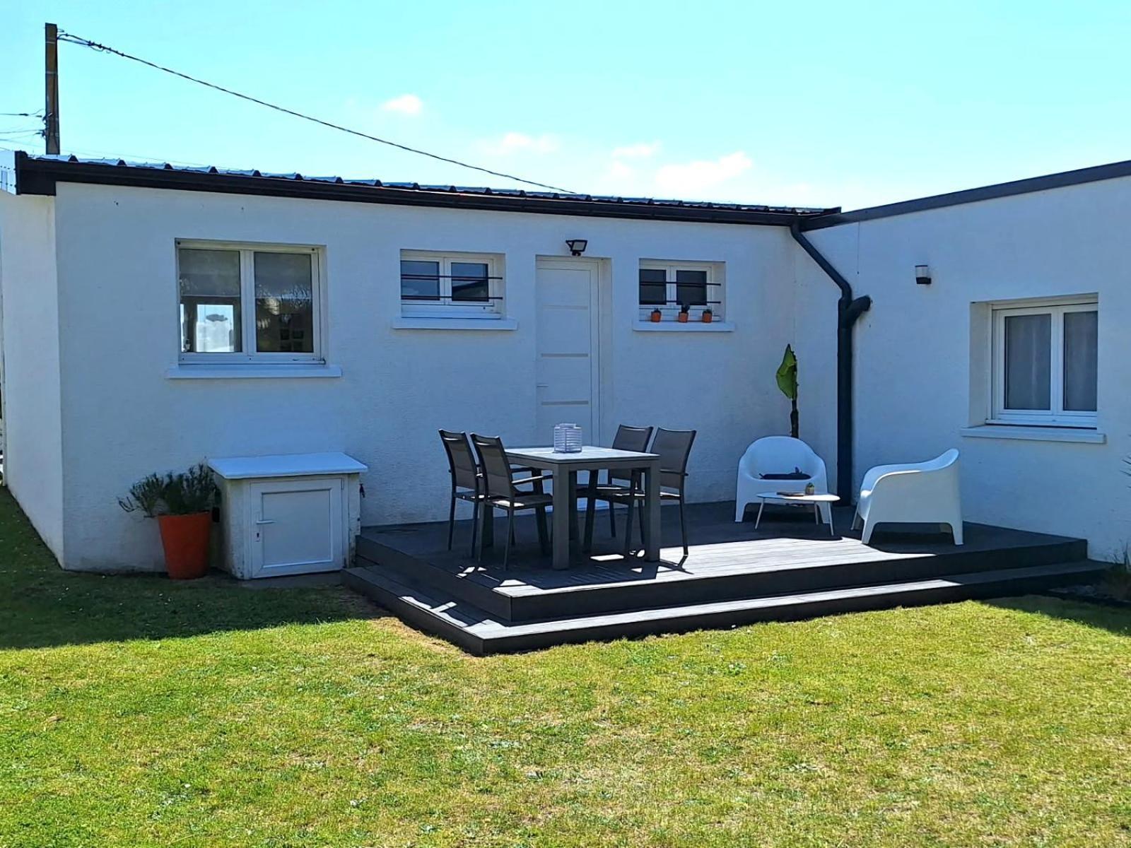 La Villa Kikifil, Bord De Mer Saint-Germain-sur-Ay Exterior foto